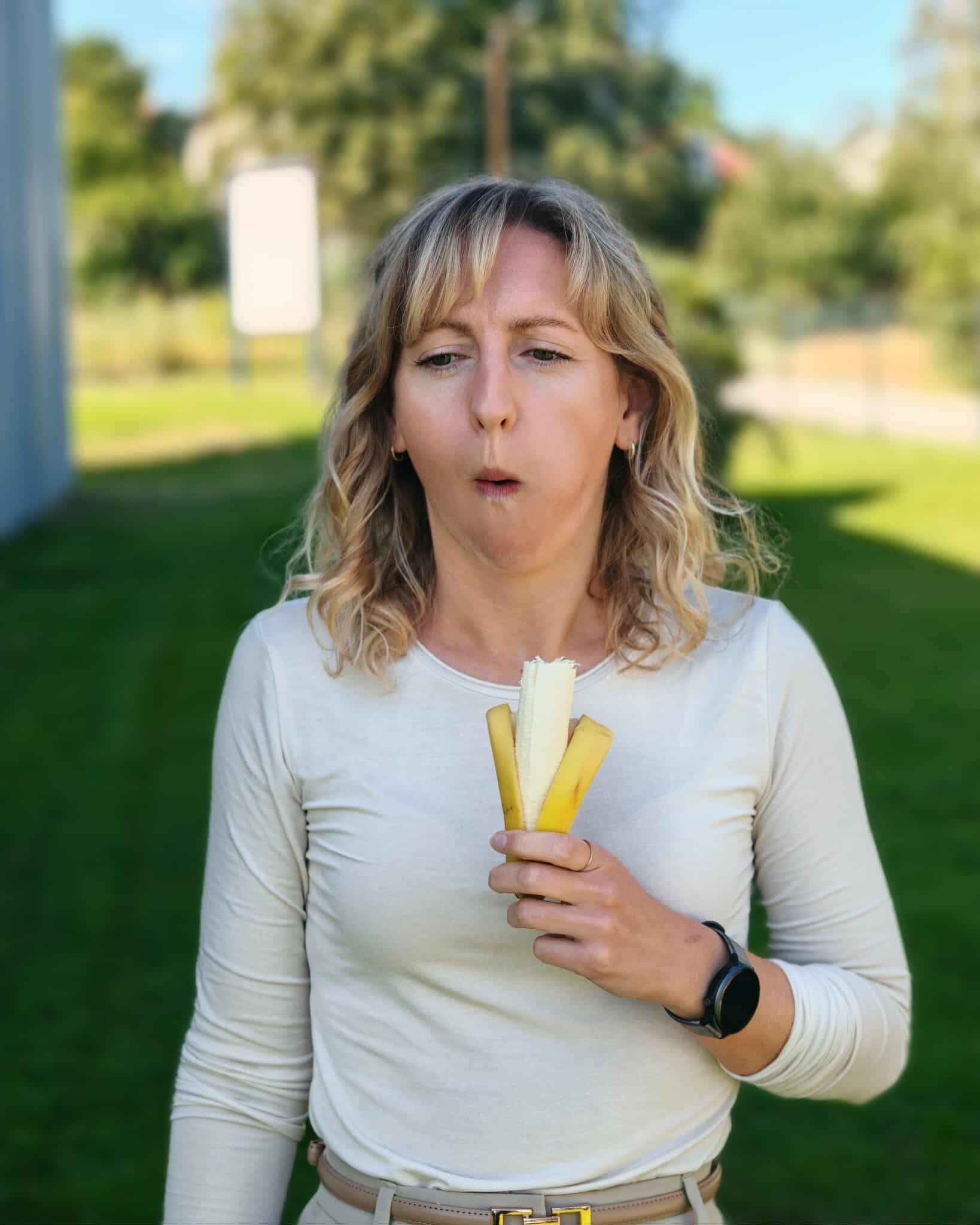 Frida med banan