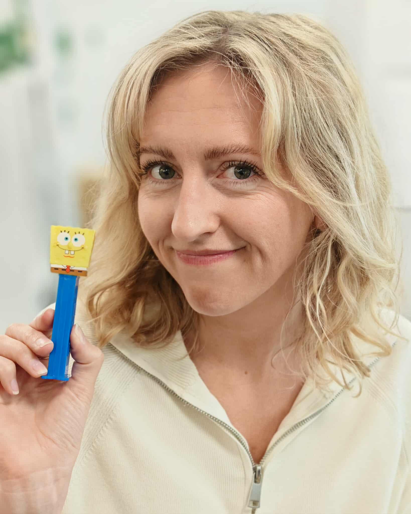 Frida med banan-smil